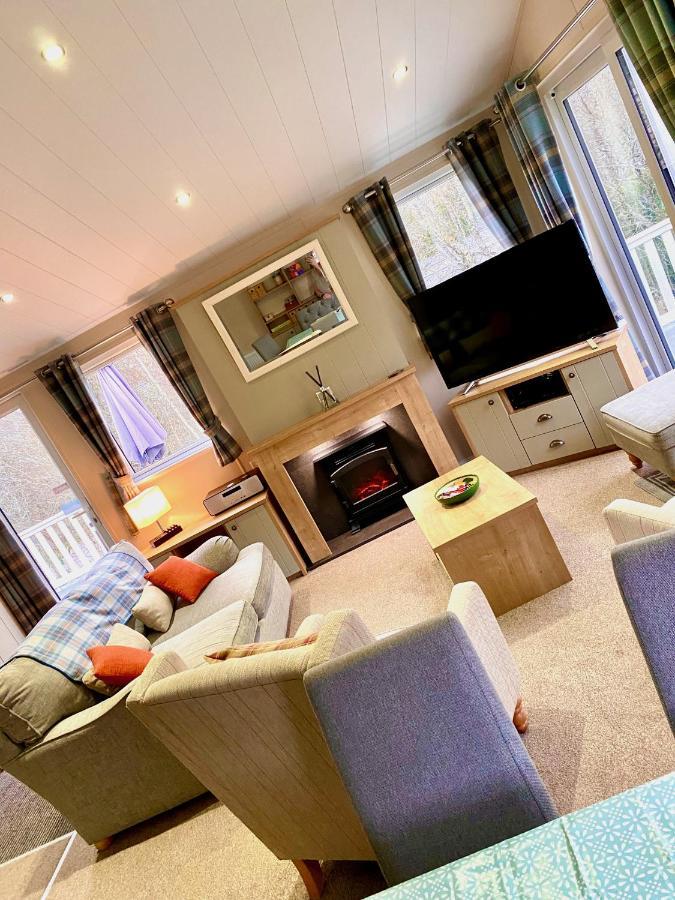 Caorann Lodge, 205 Tummel Valleyピトロクリー エクステリア 写真