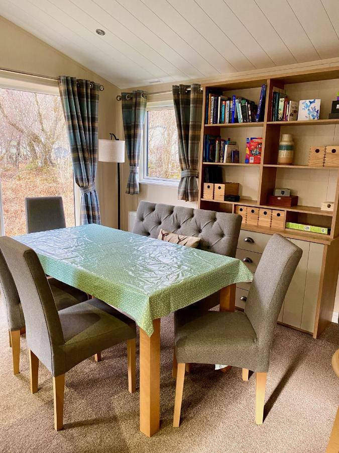 Caorann Lodge, 205 Tummel Valleyピトロクリー エクステリア 写真